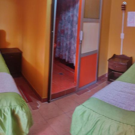 Hostal "La Roca" Uyuni Kültér fotó